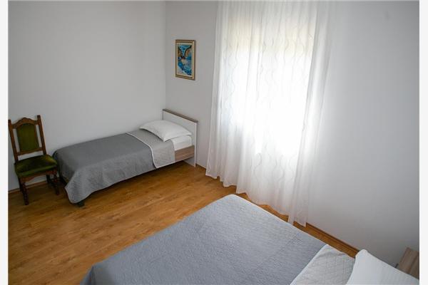 Apartment A1, for 9 persons