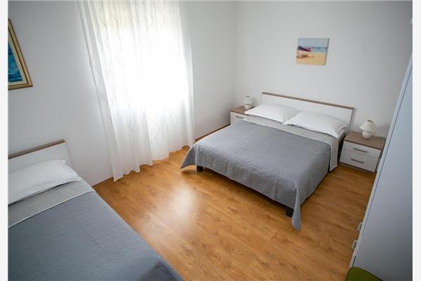 Apartment A1, for 9 persons