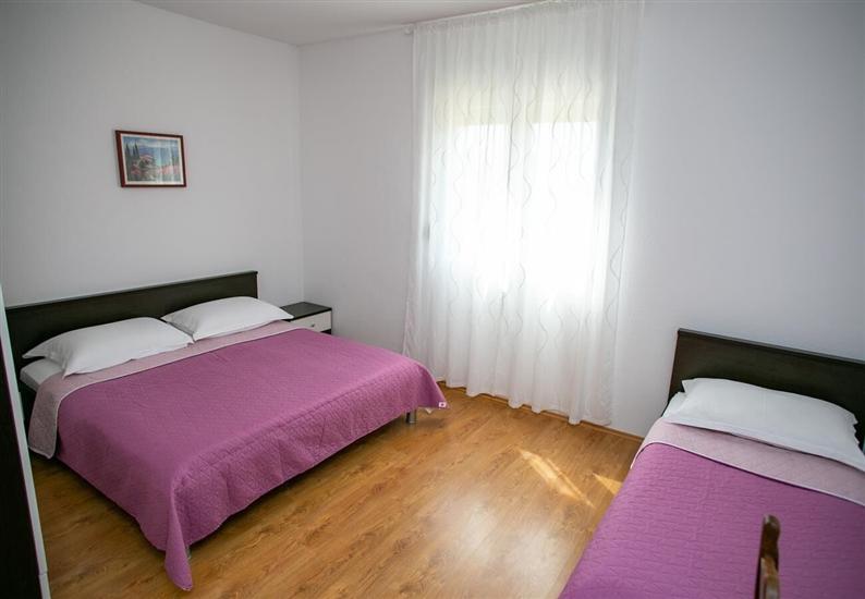 Apartment A1, for 9 persons