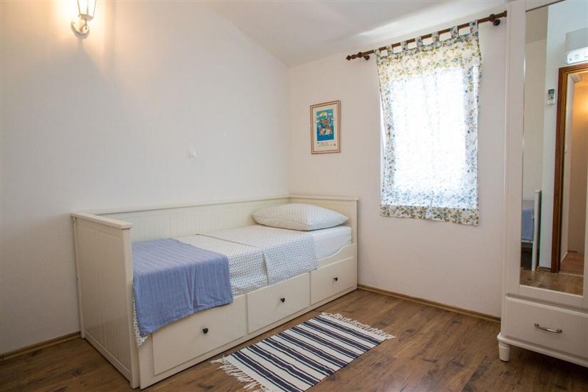 House K1, for 5 persons