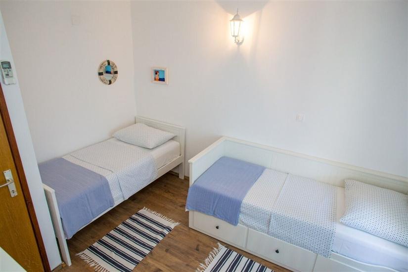 House K1, for 5 persons