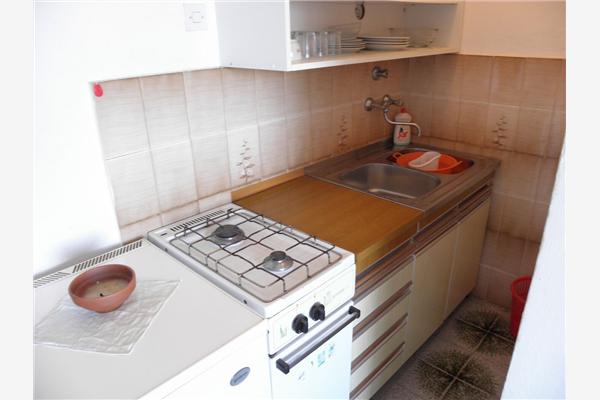 Apartment A2, for 3 persons