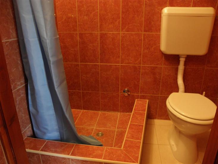 Apartment A4, for 3 persons