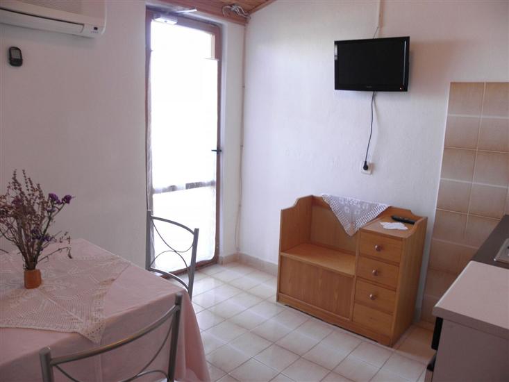 Apartment A5, for 3 persons