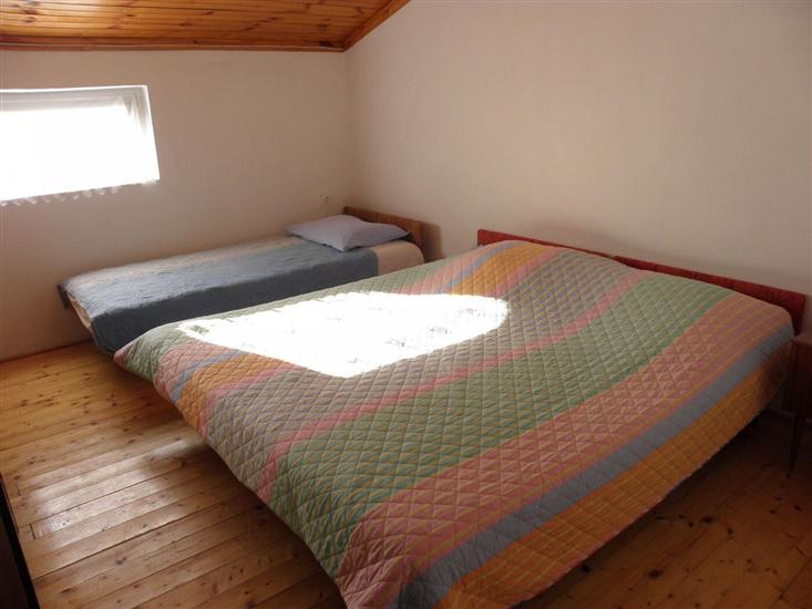 Apartment A6, for 6 persons