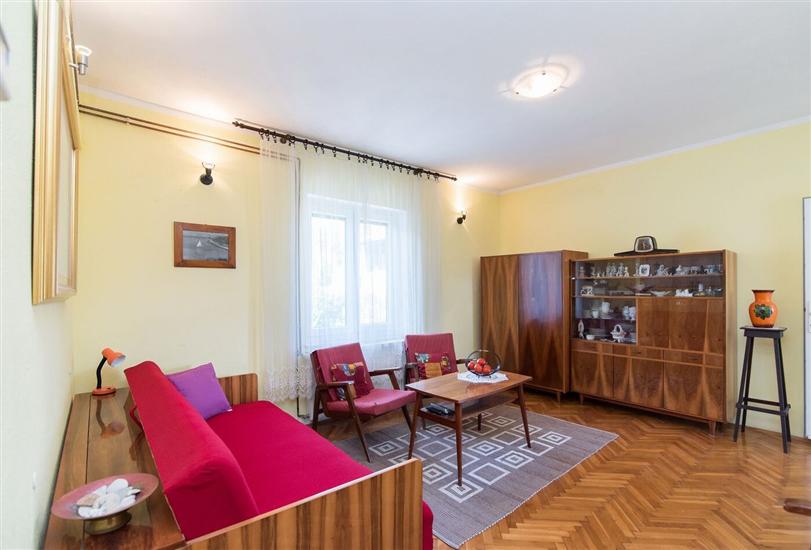 Apartment A1, for 6 persons