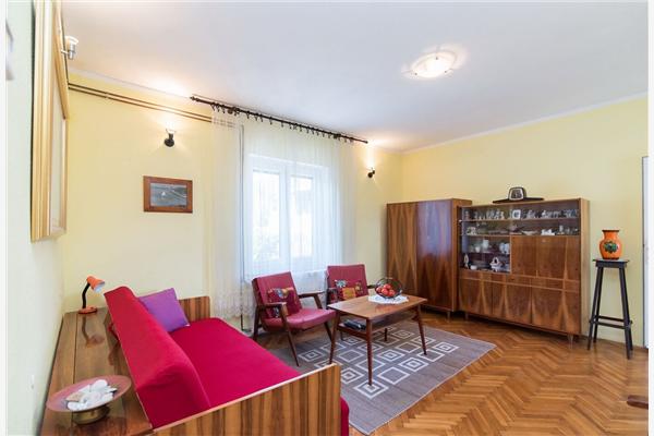 Apartment A1, for 6 persons