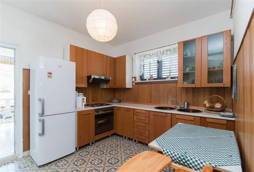 Apartment A1, for 6 persons