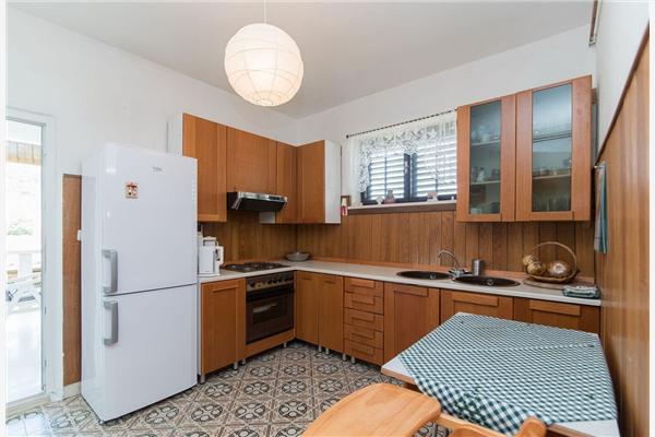 Apartment A1, for 6 persons