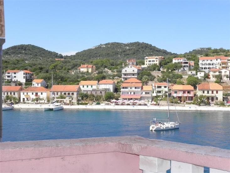 Apartment A9, for 2 persons