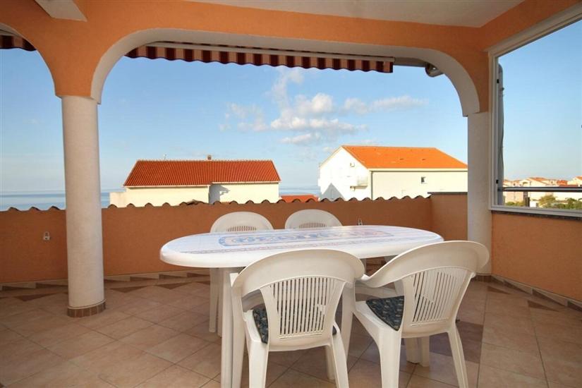 Apartment A1, for 4 persons