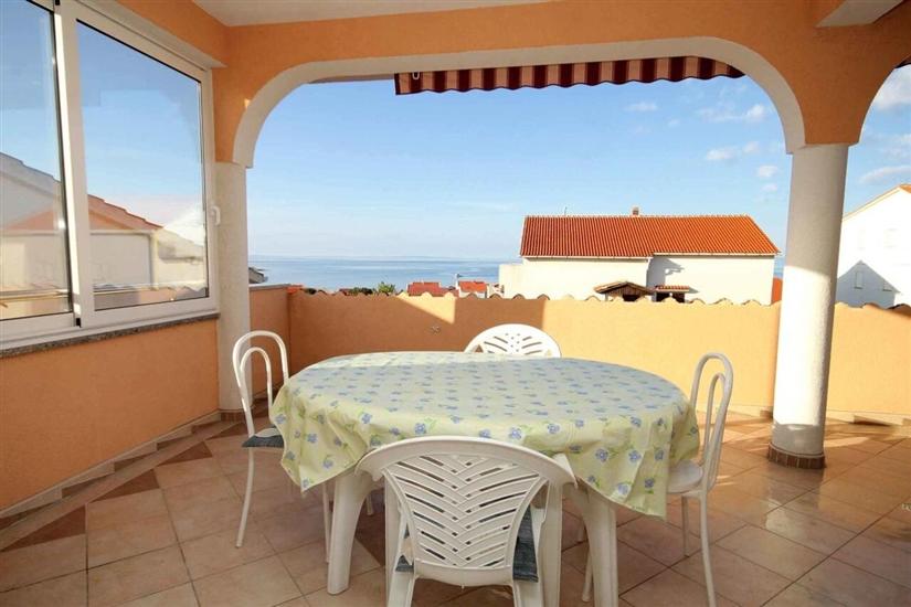 Apartment A2, for 4 persons