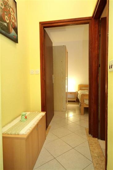 Apartment A4, for 3 persons