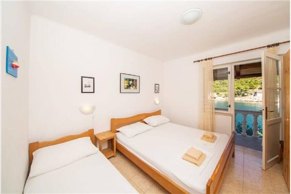 House K1, for 8 persons