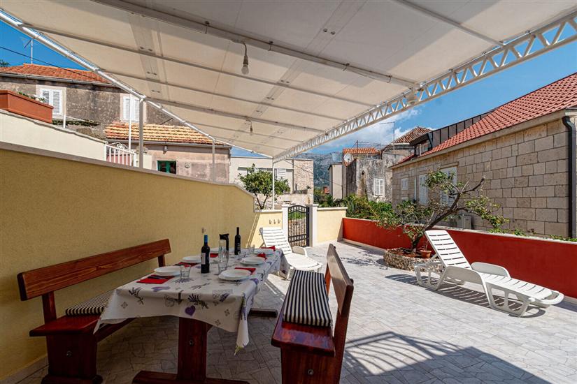 Apartment A1, for 6 persons