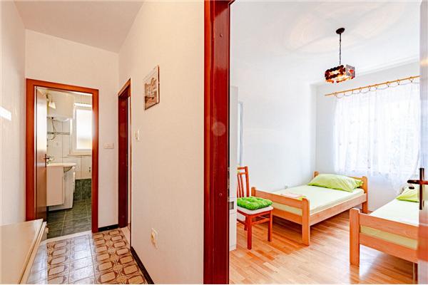 Apartment A1, for 6 persons