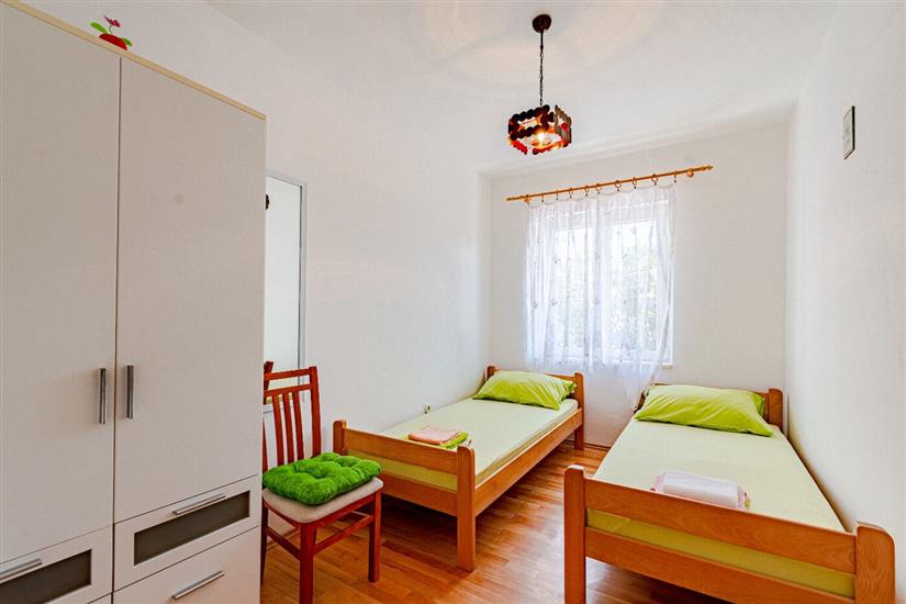 Apartment A1, for 6 persons
