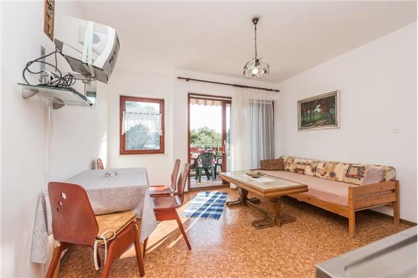 Apartment A1, for 4 persons