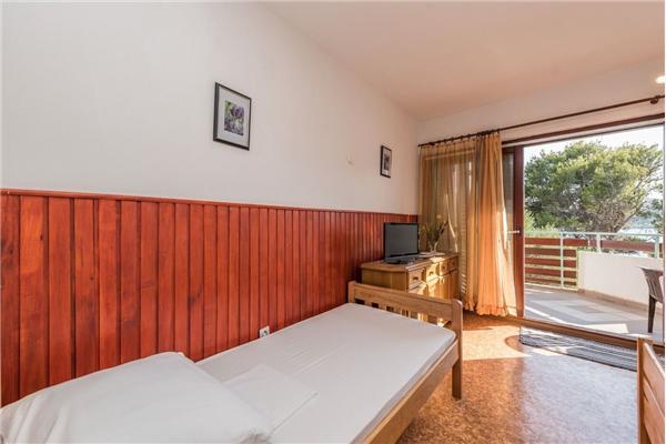 Apartment A2, for 5 persons