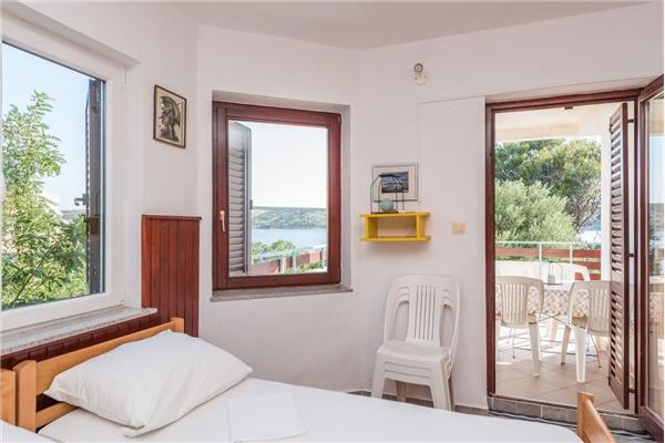 Apartment A2, for 5 persons