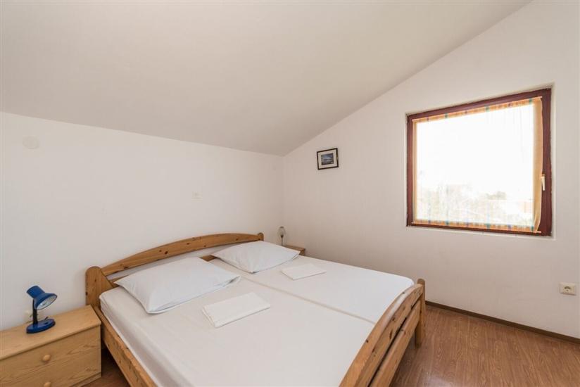 Apartment A3, for 5 persons