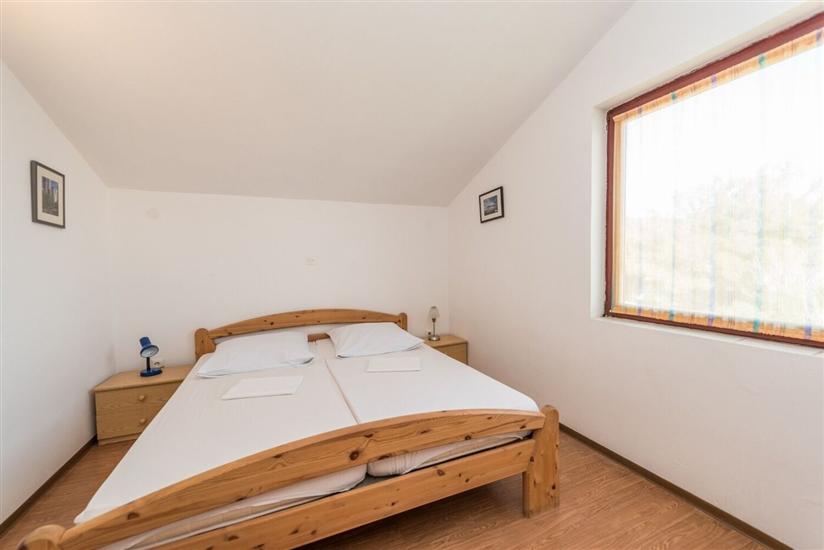 Apartment A3, for 5 persons