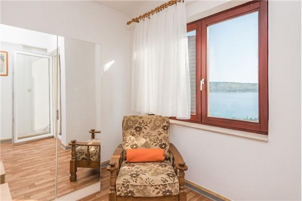 Apartment A4, for 6 persons