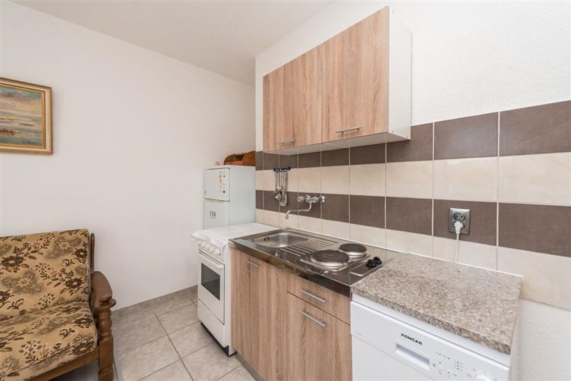 Apartment A4, for 6 persons