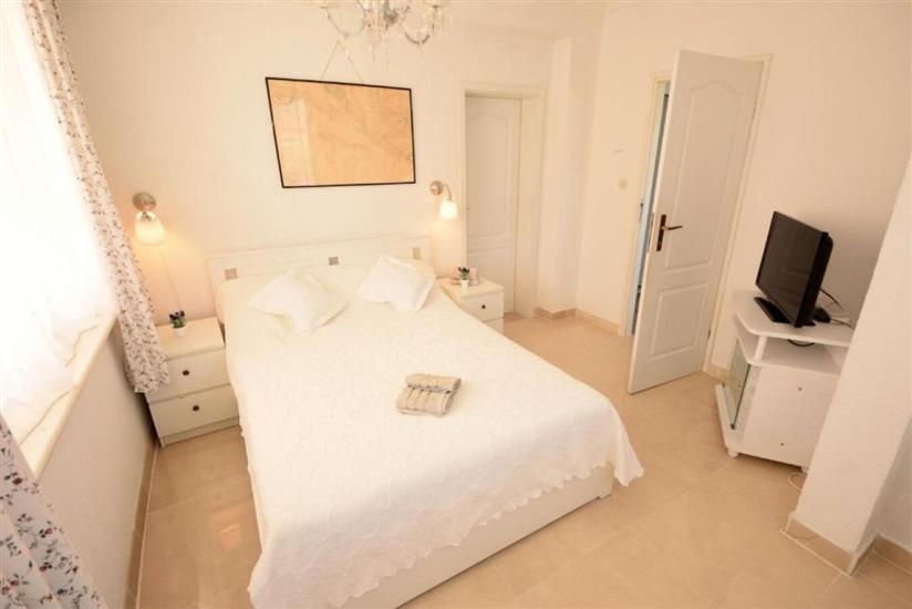 Apartment A1, for 3 persons