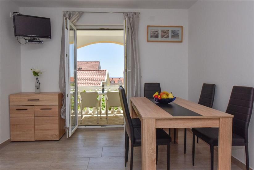 Apartment A2, for 4 persons