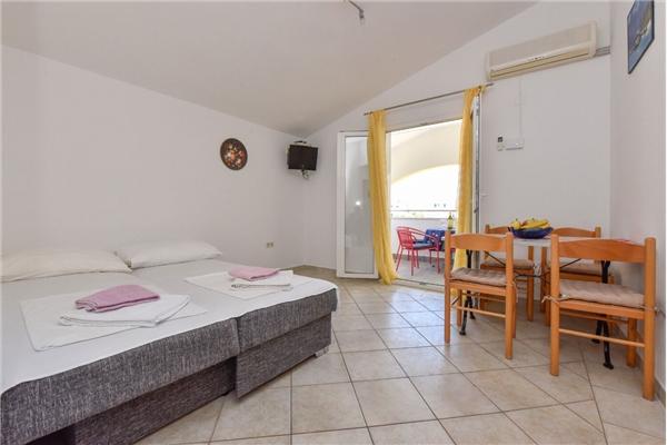 Apartment A3, for 4 persons