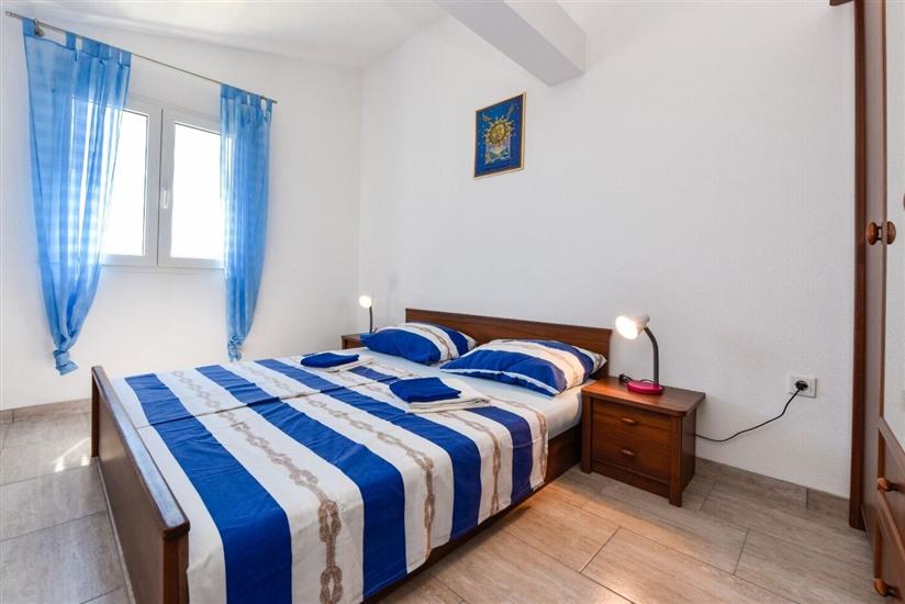 Apartment A4, for 4 persons