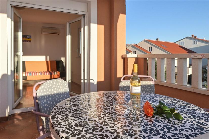 Lägenhet A2, för 5 personer