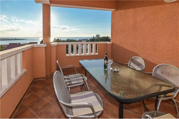 Lägenhet A3, för 6 personer