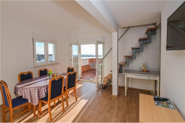 Lägenhet A3, för 6 personer