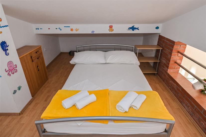 Lägenhet A3, för 6 personer