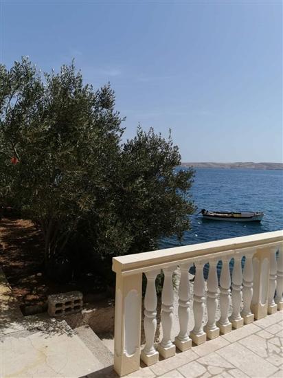 Apartment A5, for 4 persons