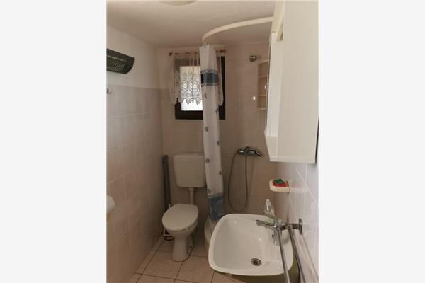 Apartment A5, for 4 persons