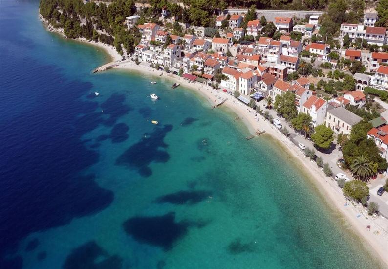 Apartment and Rooms Tomo 1