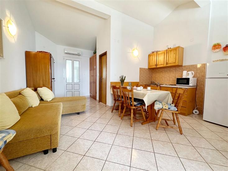 Apartment A1, for 4 persons