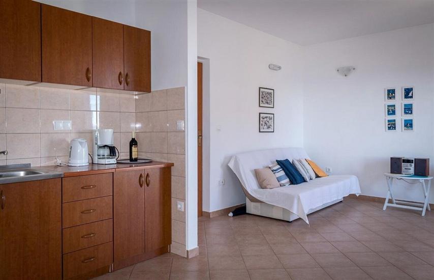 Apartment A2, for 5 persons
