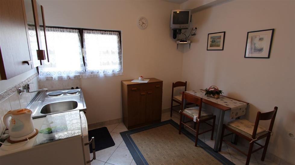 Apartment A1, for 2 persons