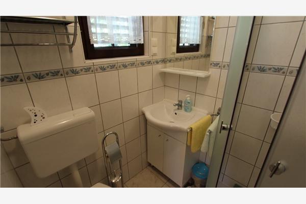 Apartment A2, for 6 persons