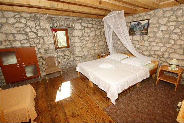 House K1, for 8 persons