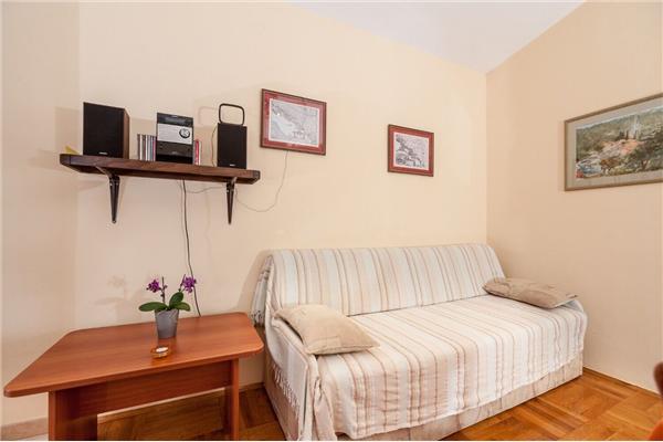 Apartment A1, for 6 persons