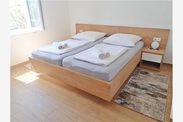 Apartman A2, na 5 osebe