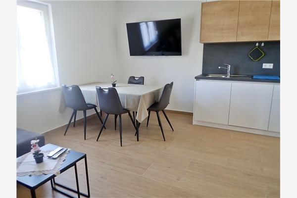 Apartman A2, na 5 osebe