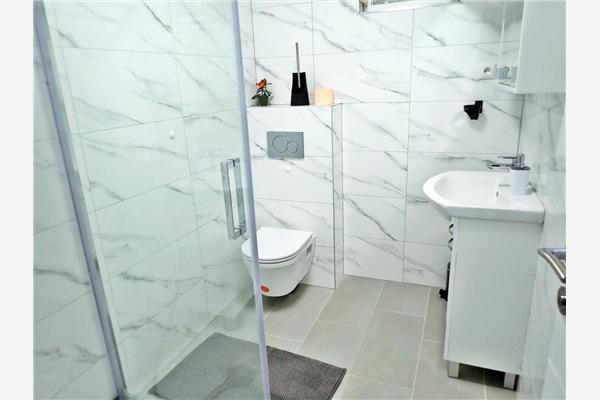 Apartman A2, na 5 osebe