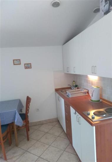 Apartment A4, for 4 persons