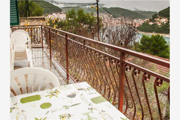 Apartment A1, for 5 persons